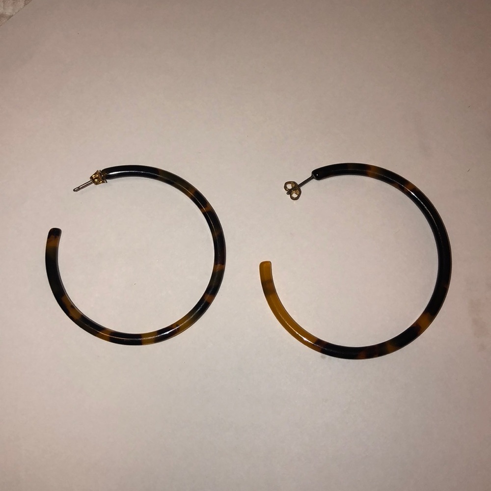 1.5 Inch Tortoise Shell Hoops - image 1